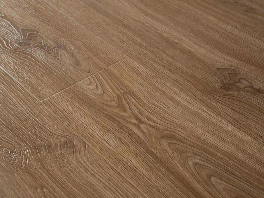 Дубовый ламинат 205 от lamiwood