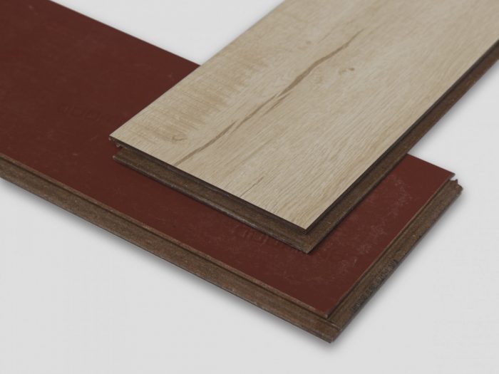 Ламинат Дуб Шелк lamiwood.