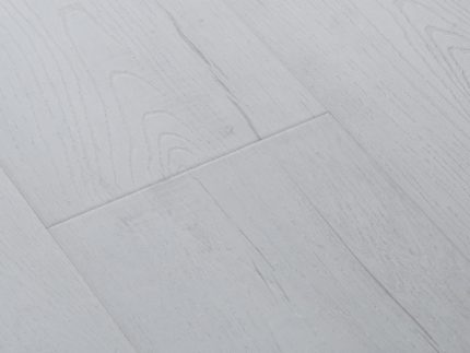 Дуб 2415 Elegant Laminate Flooring.