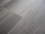 Виниловый ламинат Quartzwood Dub Broadway.