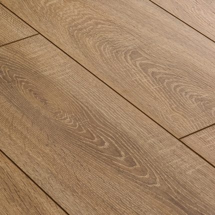 Ламинат Emerald FP562 Дуб Беринг 1380 х 193 Floorpan - натуральный дуб.
