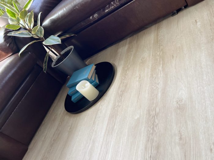 Виниловый ламинат Quartzwood Дуб Челси.