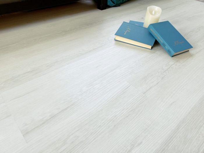 Ламинат Q-11 Дуб Манхэттен Quartzwood
