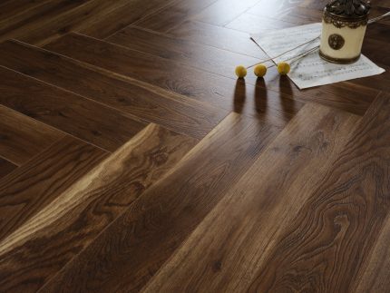 Ламинат 516 Дуб Кембридж lamiwood - Поверхность дуба