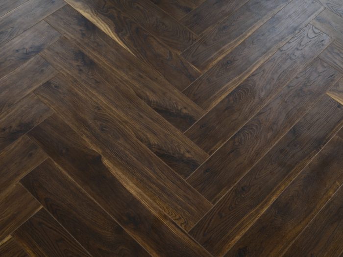 Ламинат 517 Дуб Винчестер lamiwood - дубовая текстура.