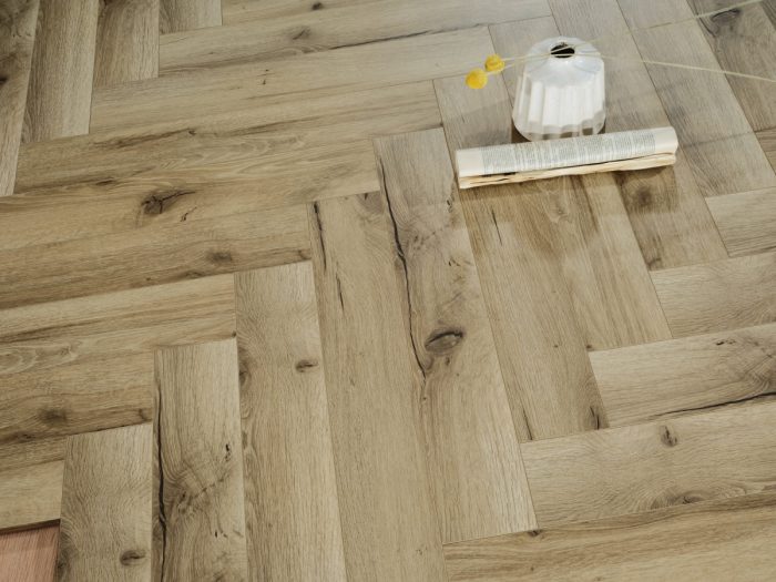 Ламинат 518 Дуб Ливерпуль lamiwood - Элегантный дубой Ливерпуль.