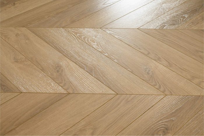 Ламинат Mostflooring GAUDI 7701 Ронда - идеальное покрытие для вашего дома.