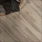 Кварцевый винил Alta Step Perfecto в дубовом исполнении.
