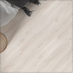 Vinyl flooring in oak design