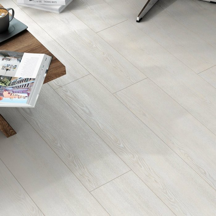 Ламинат AGT Natura Ultra Line Нил PRK 502 - натуральный дуб