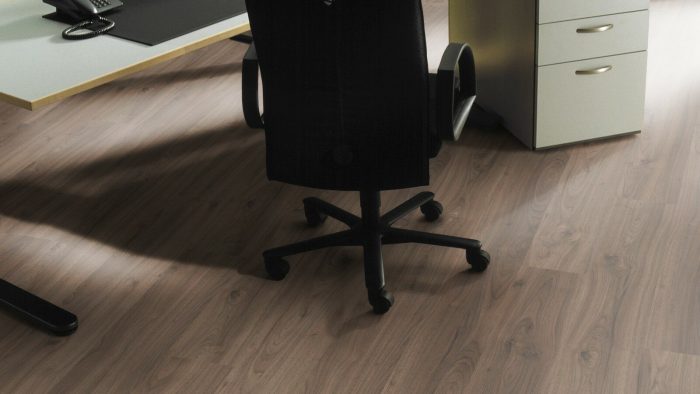 Ламинат Kronotex Dynamic Plus D4757 - ореховый великан