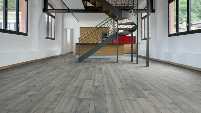 Ламинат Kronotex Exquisit D4765 - серый дуб.