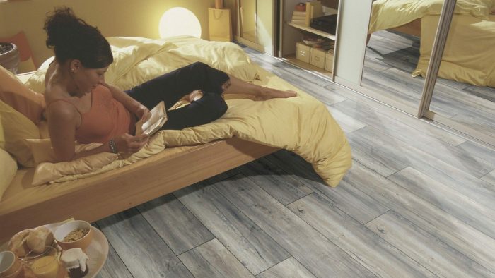 Ламинат Kronotex Aqua Amazone D3572 - серый дуб