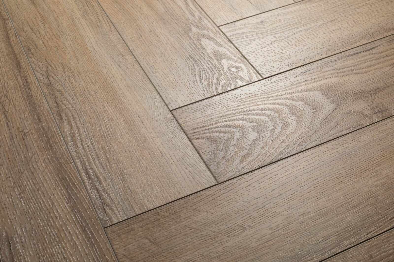 kvarc-vinilovyy_laminat_aquafloor_parquet_glue_af2506pg1.jpg